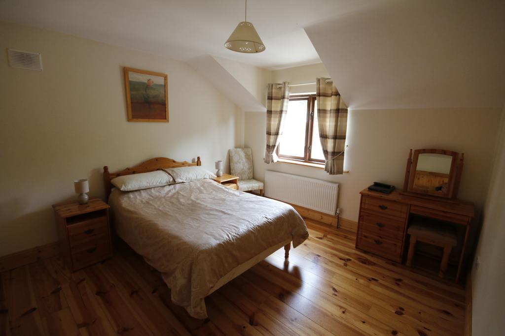 Macreddin Rock Bed & Breakfast Aughrim Buitenkant foto